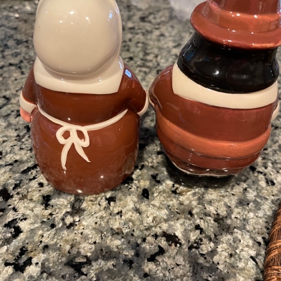 Salt and Pepper Pilgrims - Picture 5 of 5